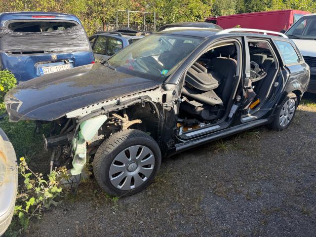 Audi a4 b7 kombi na części pytaj !!