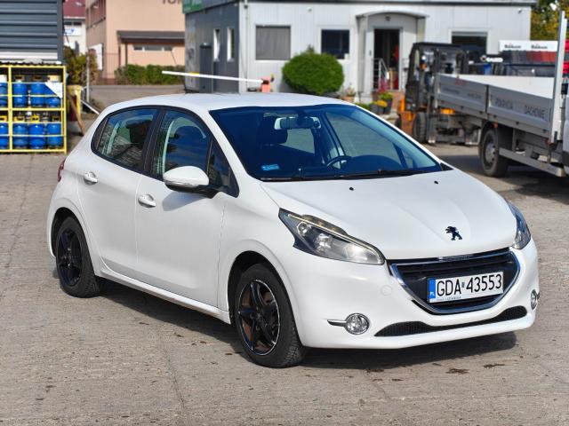 Peugeot 208 2014r.
