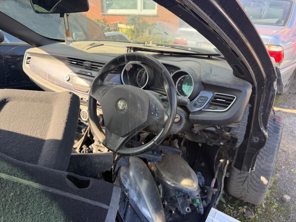 Alfa Romeo na części