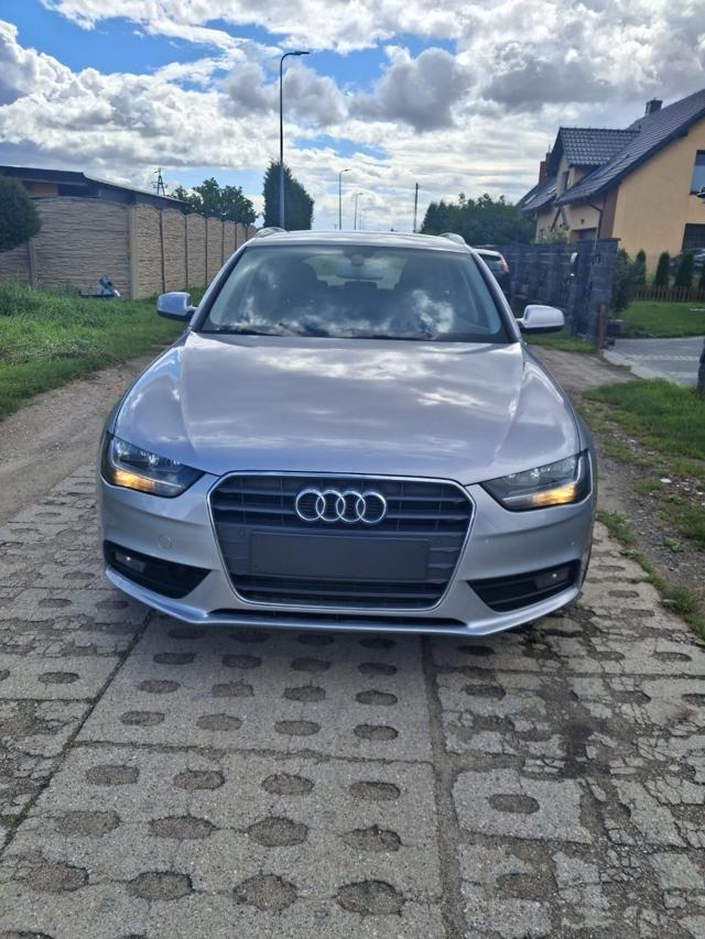 Sprzedam Audi a4b8