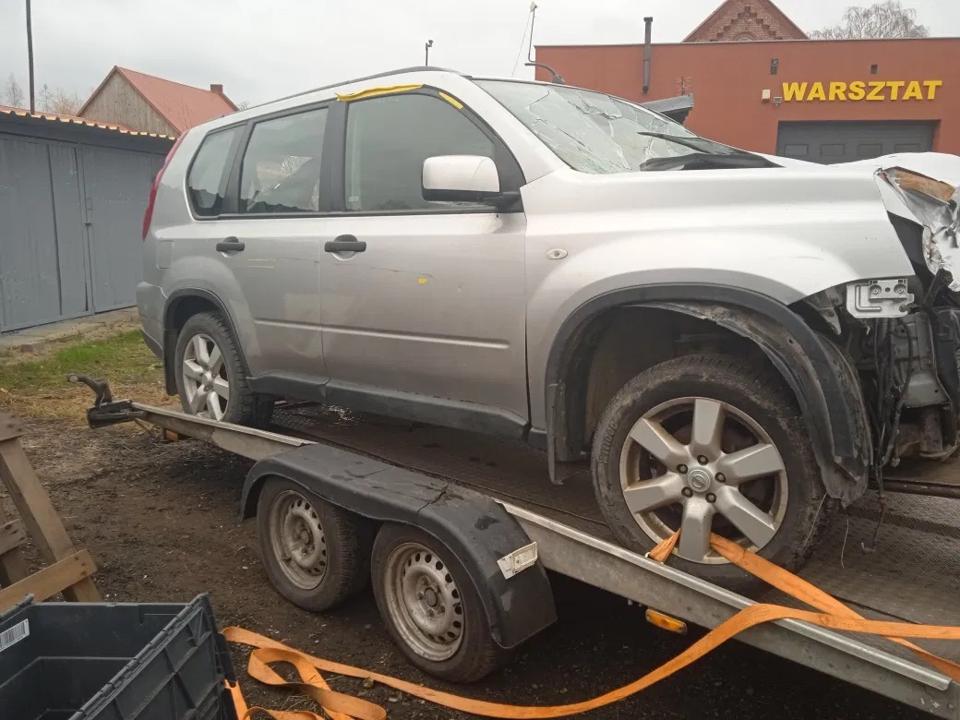 Nissan x-trail 07-013 2.0dci części zamienne