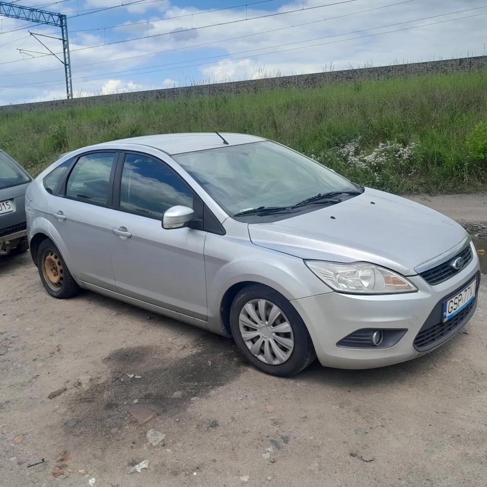 Ford focus mk2 lift na części kolor 03