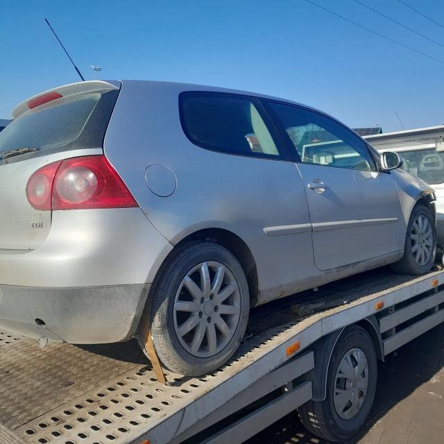 VW golf V na części