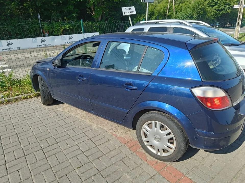 Opel astra h na części