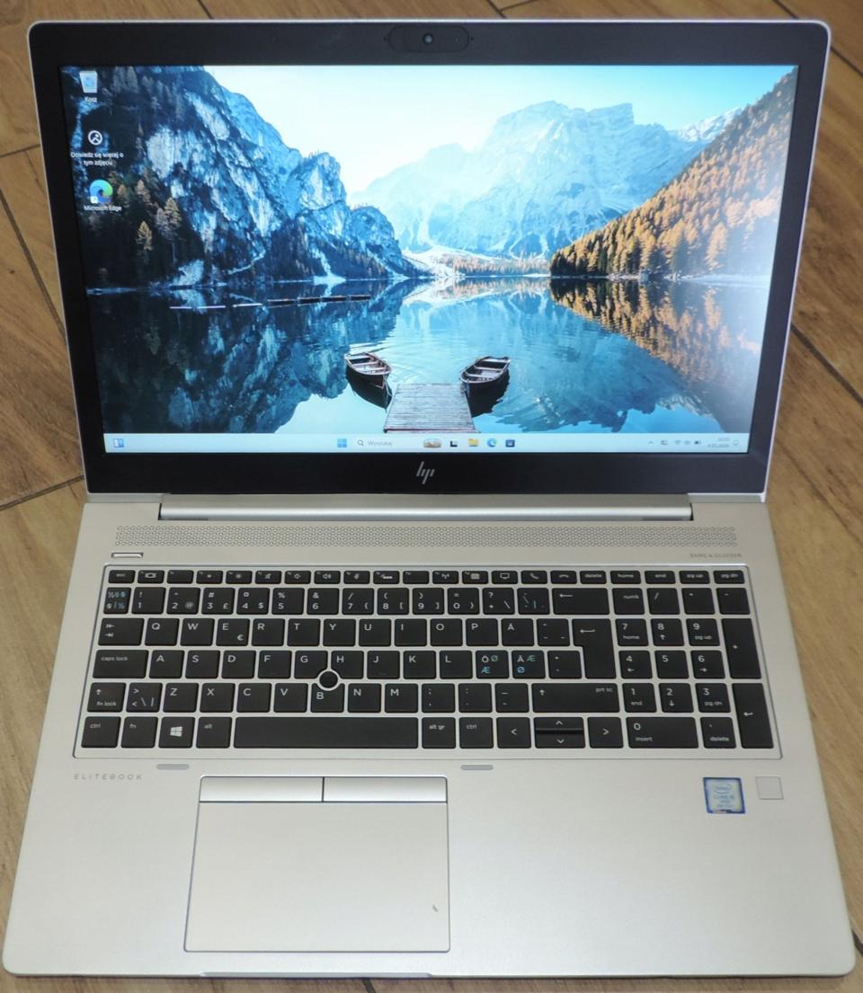 HP ELITEBOOK 850 G6 15,6 " Intel Core i5 8 GB / 256 GB srebrny