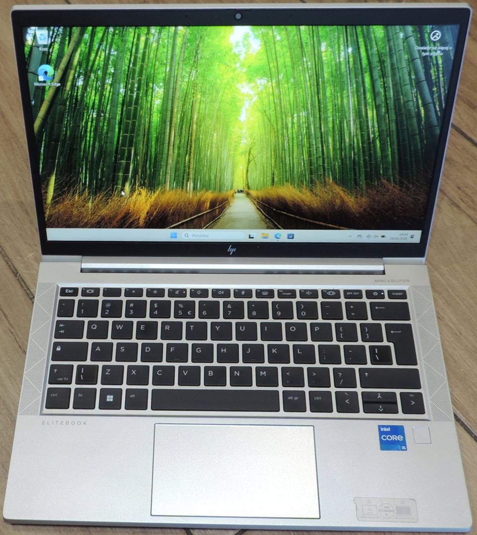Laptop HP EliteBook 830 G8 13,3 " Intel Core i5 8 GB / 256 GB srebrny