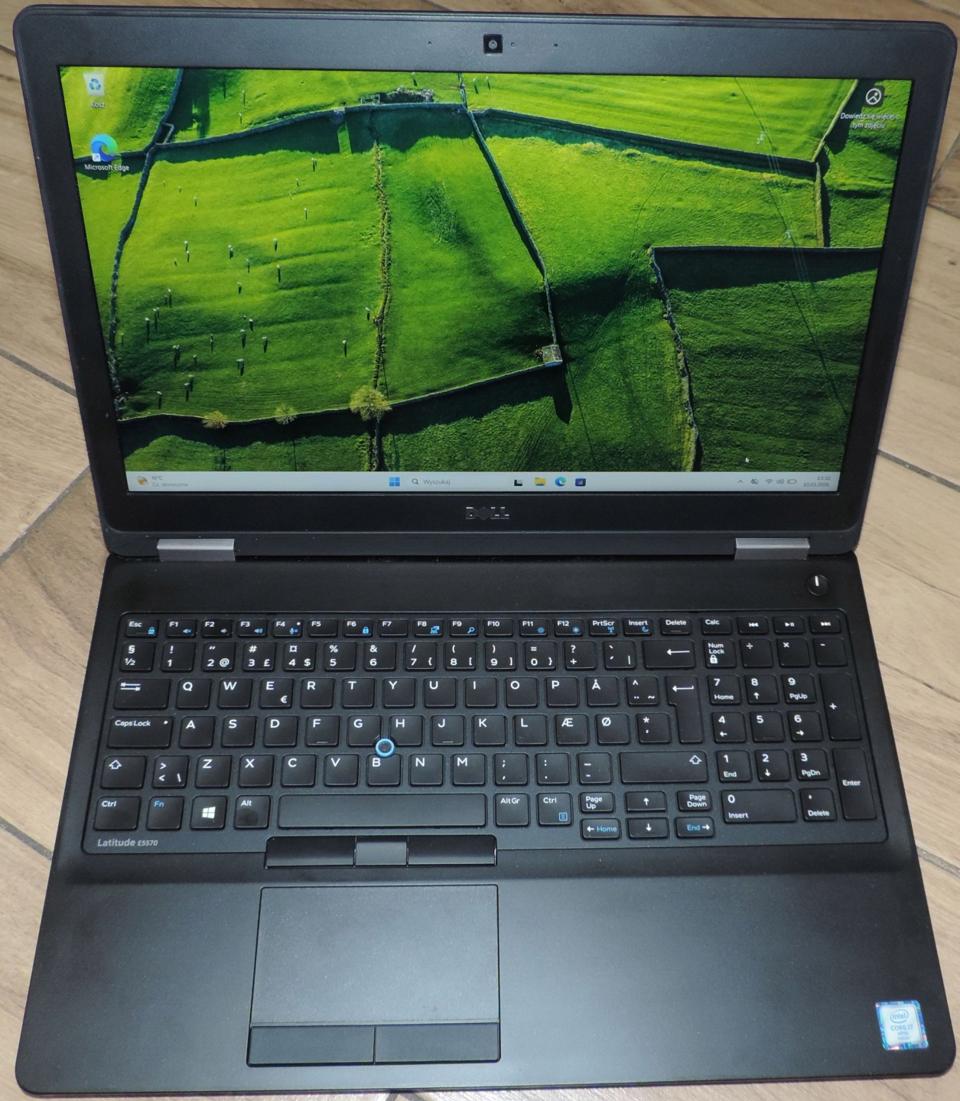 DELL LATITUDE e5570 15,6" Intel Core i5 16 GB / 512 GB Radeon czarny