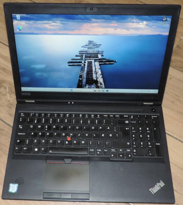Laptop Lenovo ThinkPad P52 15,6 " Intel Core i7 16 GB / 1 TB czarny