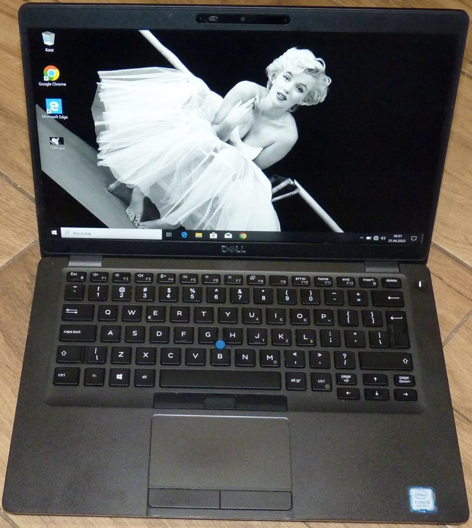 Dell Latitude 5400 14 i5 8 GB / 256 GB grafit