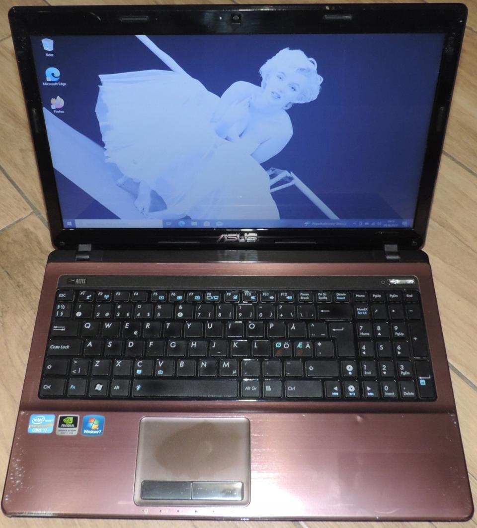 Laptop Asus K53SV i7 8Gb 256 Gb SSD GeForce GT540 15,6"
