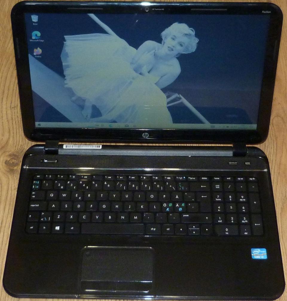 Laptop HP Sleekbook 15-b110sw i3 6 GB 120 GB SSD 15,6"