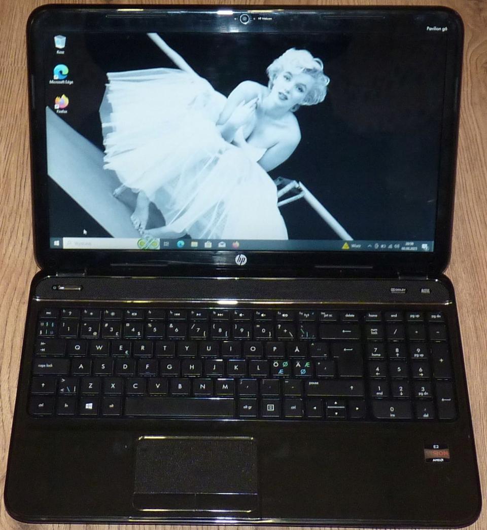 Laptop HP Pavilion G6 AMD E2 8 Gb 128 Gb SSD 15,6" brąz