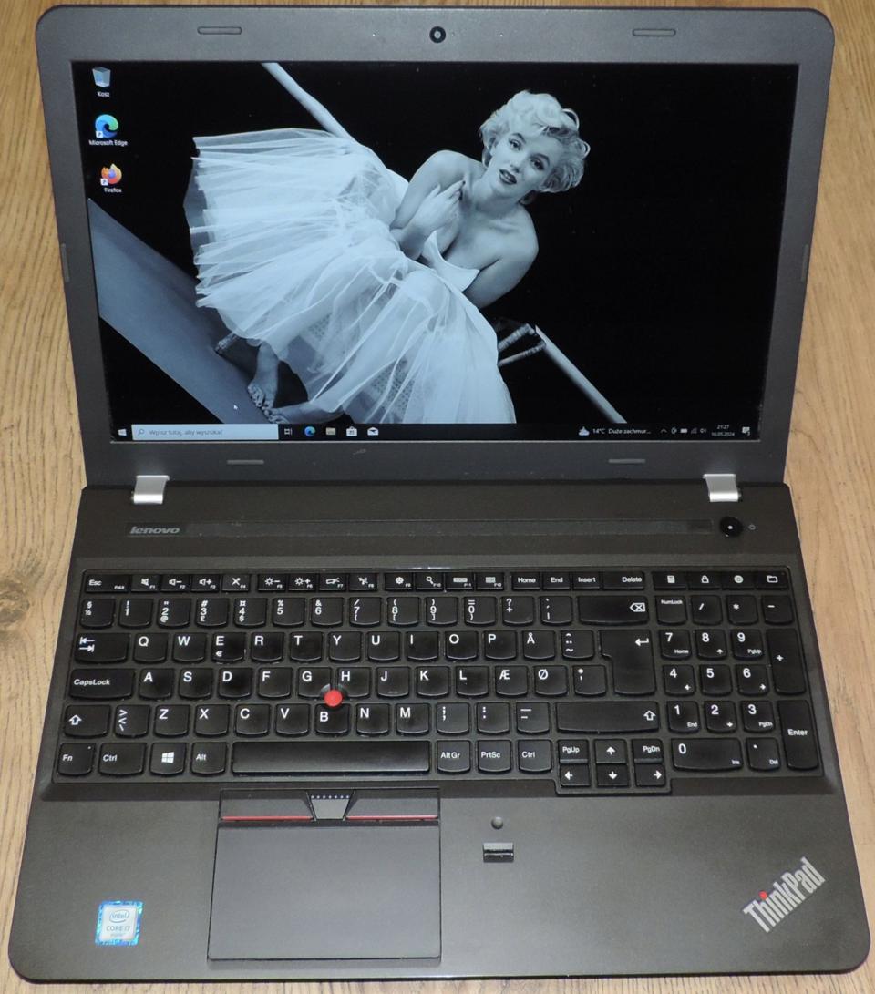 Laptop Lenovo ThinkPad E560 15,6 " Intel Core i7 16 GB / 256 GB czarny