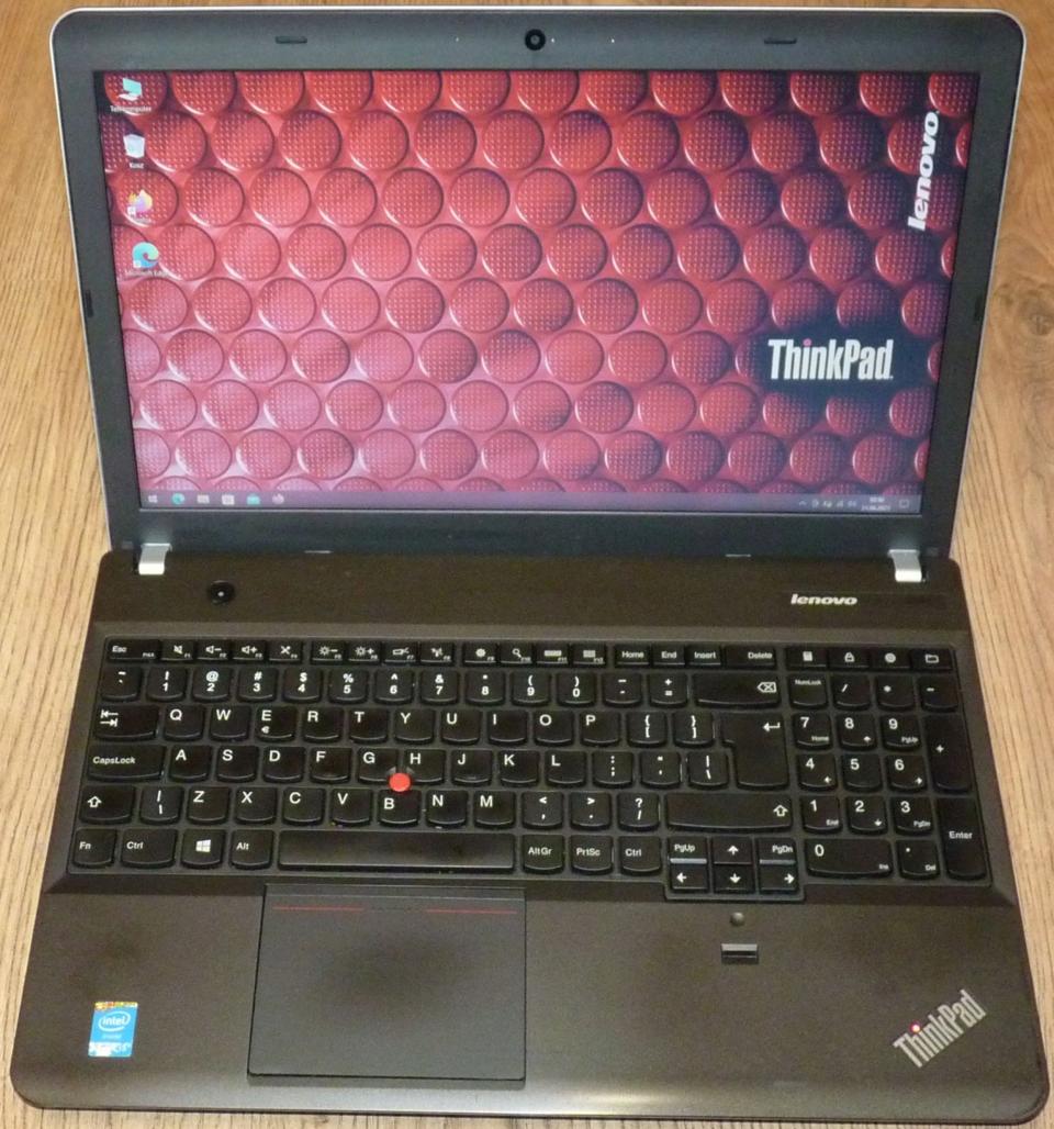 Lenovo ThinkPad E540 15,6 i5 8 GB / 256 GB szary