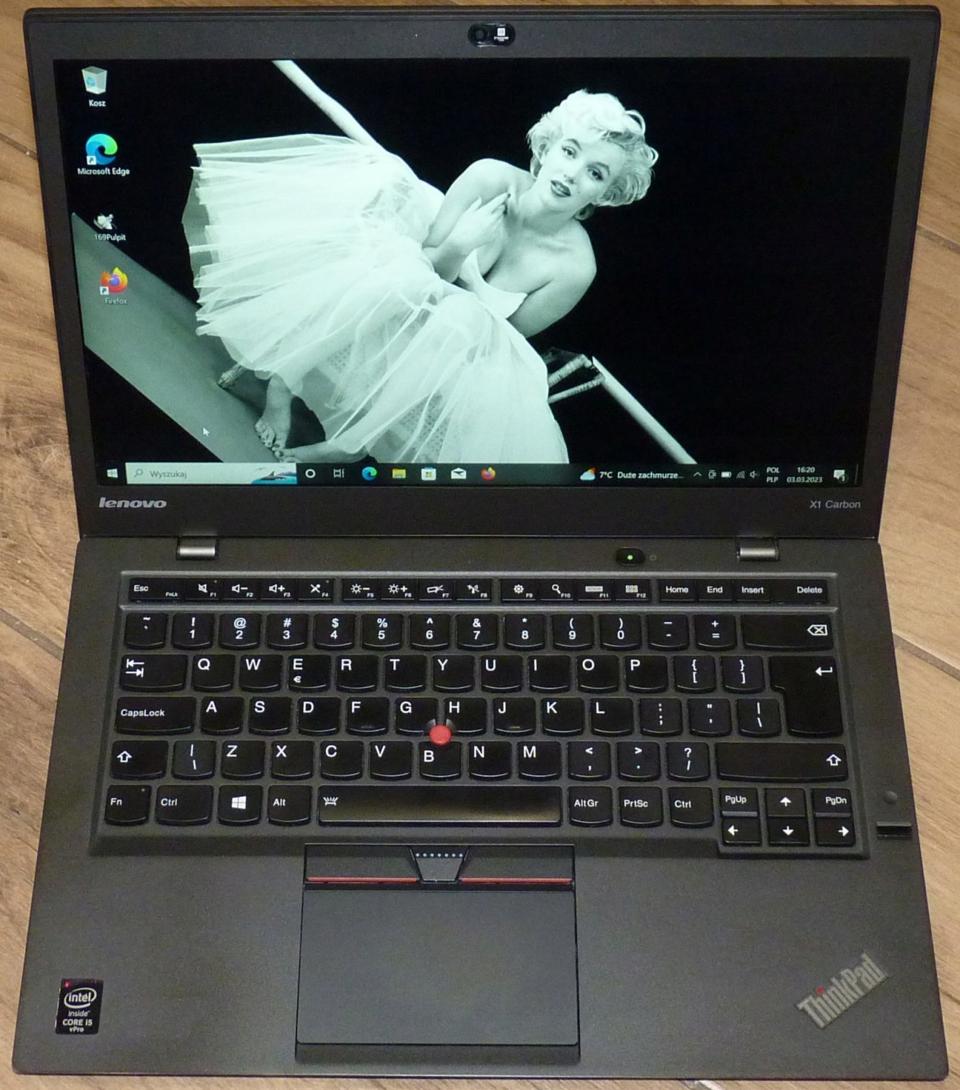 Lenovo Carbon X1 3-gen. 14 i5 8 GB 256 GB czarny